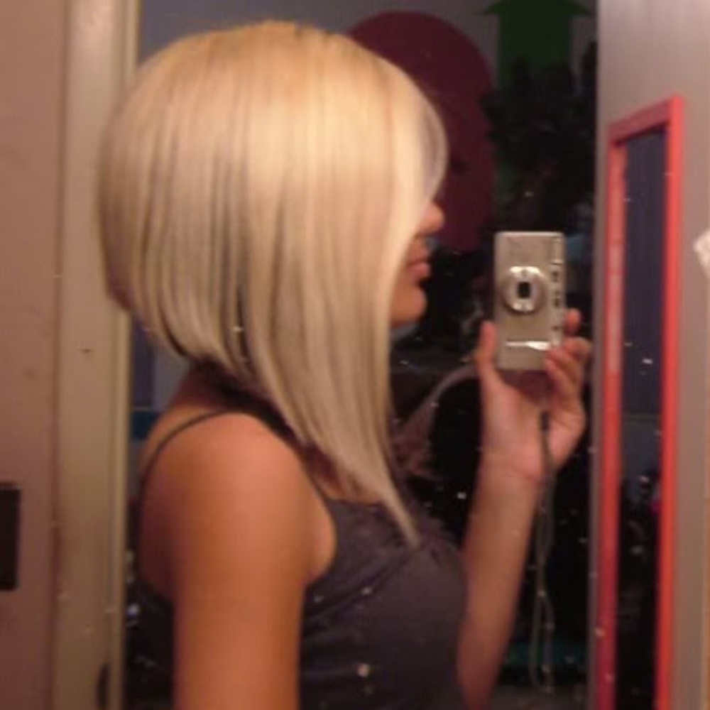 Meet your Posher, Eve